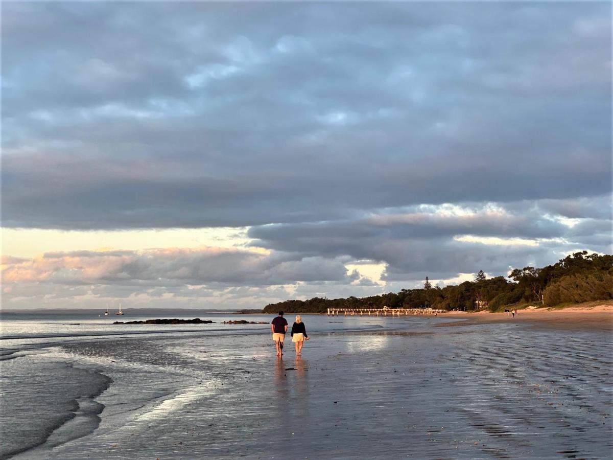 Riviera Resort Hervey Bay Esterno foto