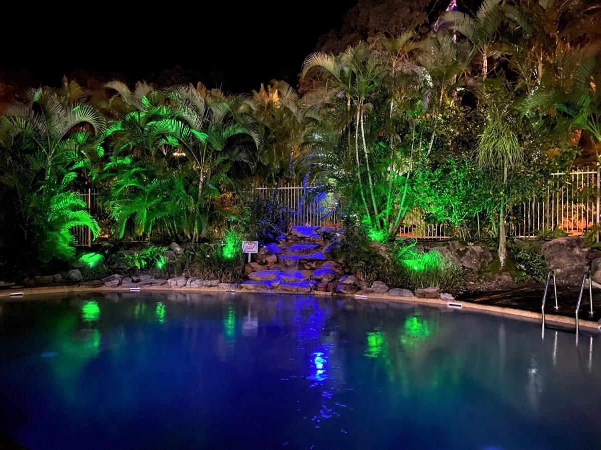 Riviera Resort Hervey Bay Esterno foto