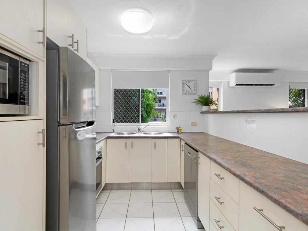 Riviera Resort Hervey Bay Esterno foto