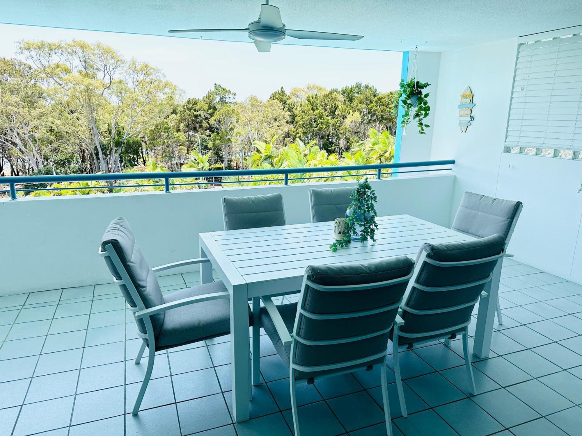 Riviera Resort Hervey Bay Esterno foto